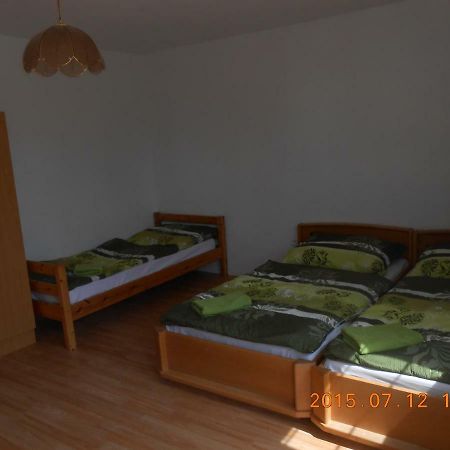 Apartmán Kamila Rakvice Exterior foto